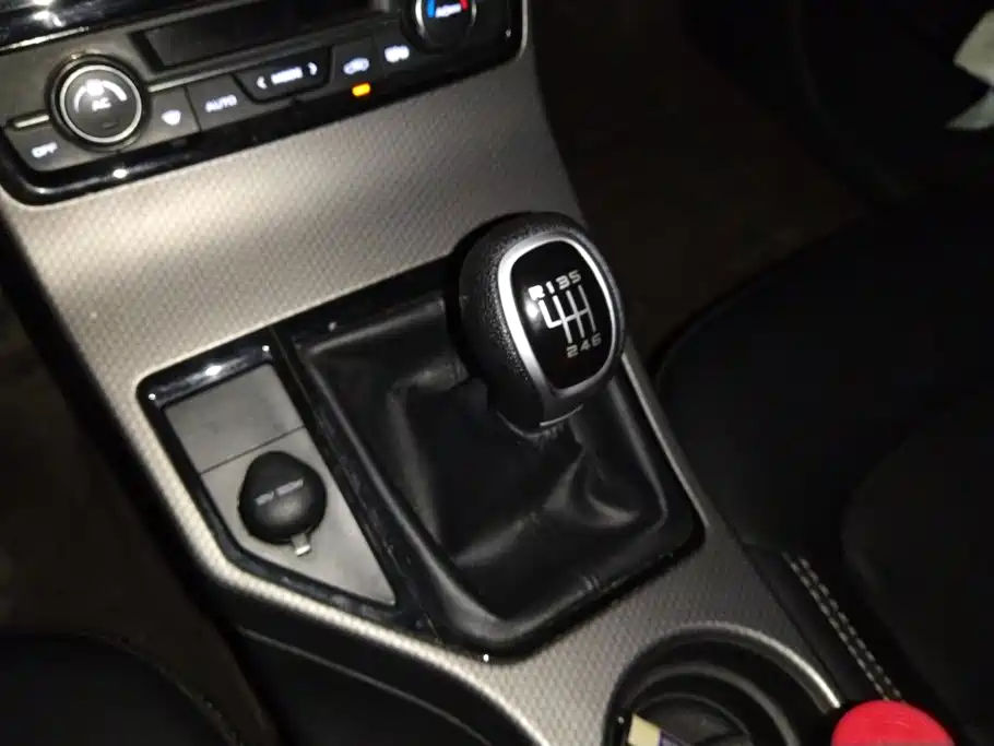 Geely Emgrand GS — миниатюра 16