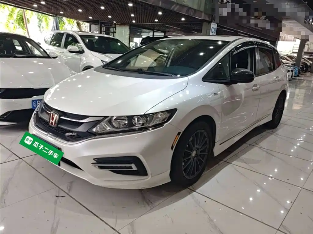 Honda Jade 2019