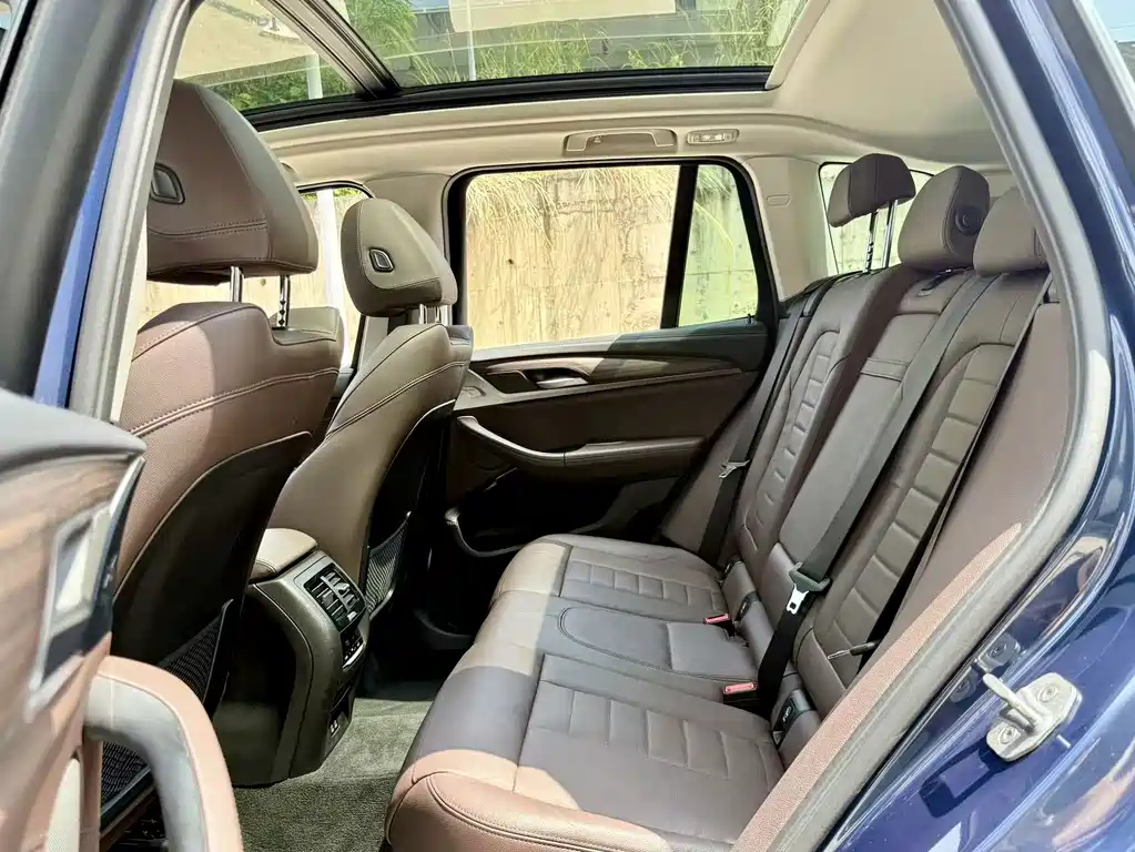 BMW X3 — миниатюра 7