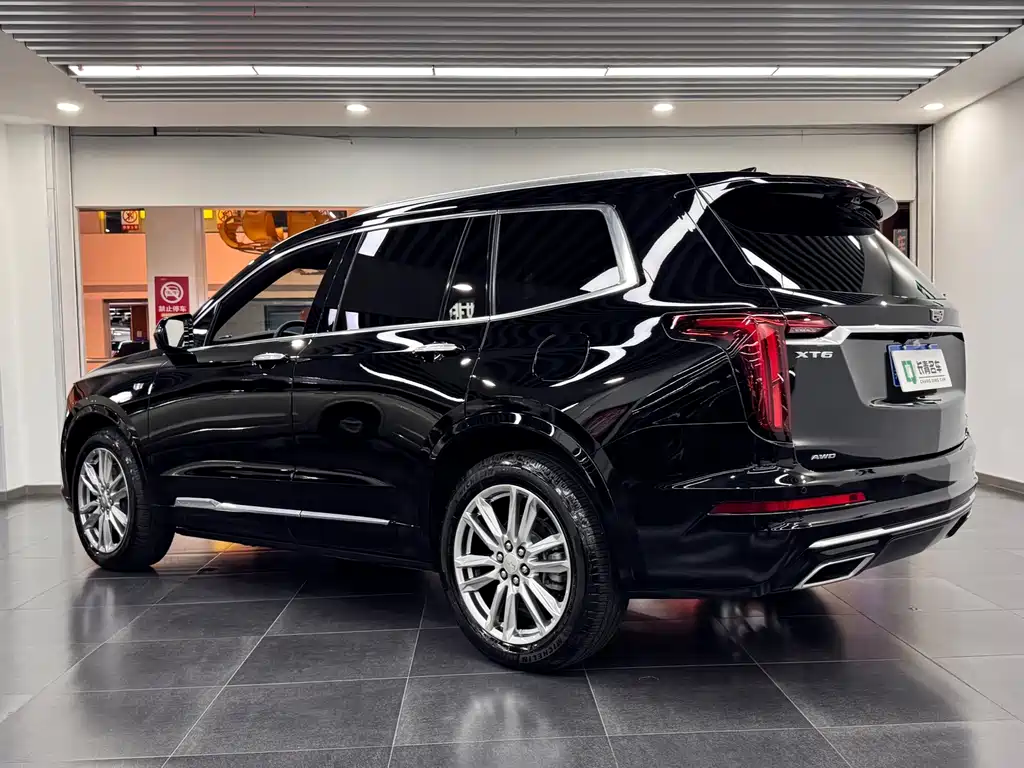 Cadillac XT6 — миниатюра 4
