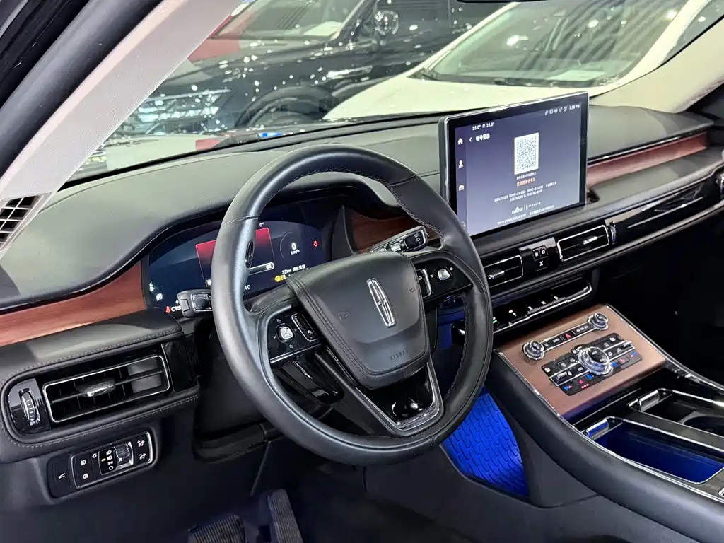 Lincoln Aviator — миниатюра 5