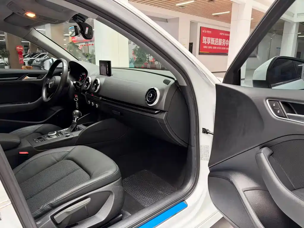 Audi A3 — миниатюра 16