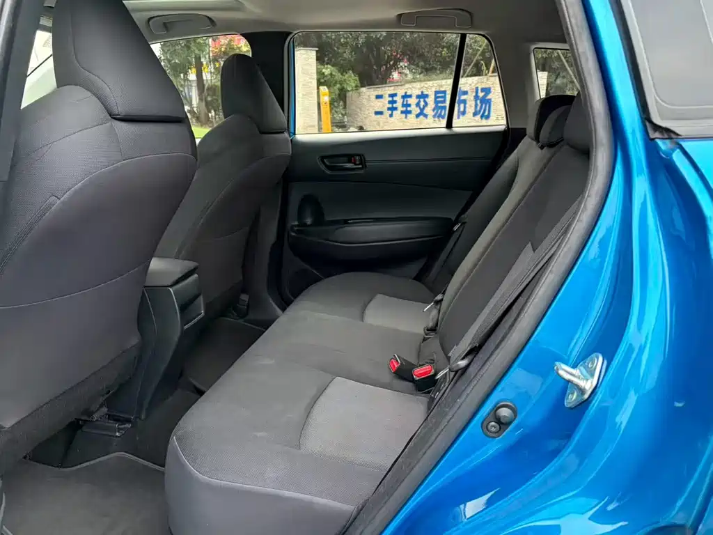 Toyota Frontlander 2022 2.0L CVT Lead