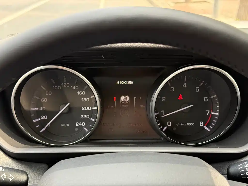 Land Rover Sport — миниатюра 25