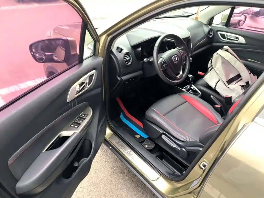 Changan CS15 — миниатюра 16