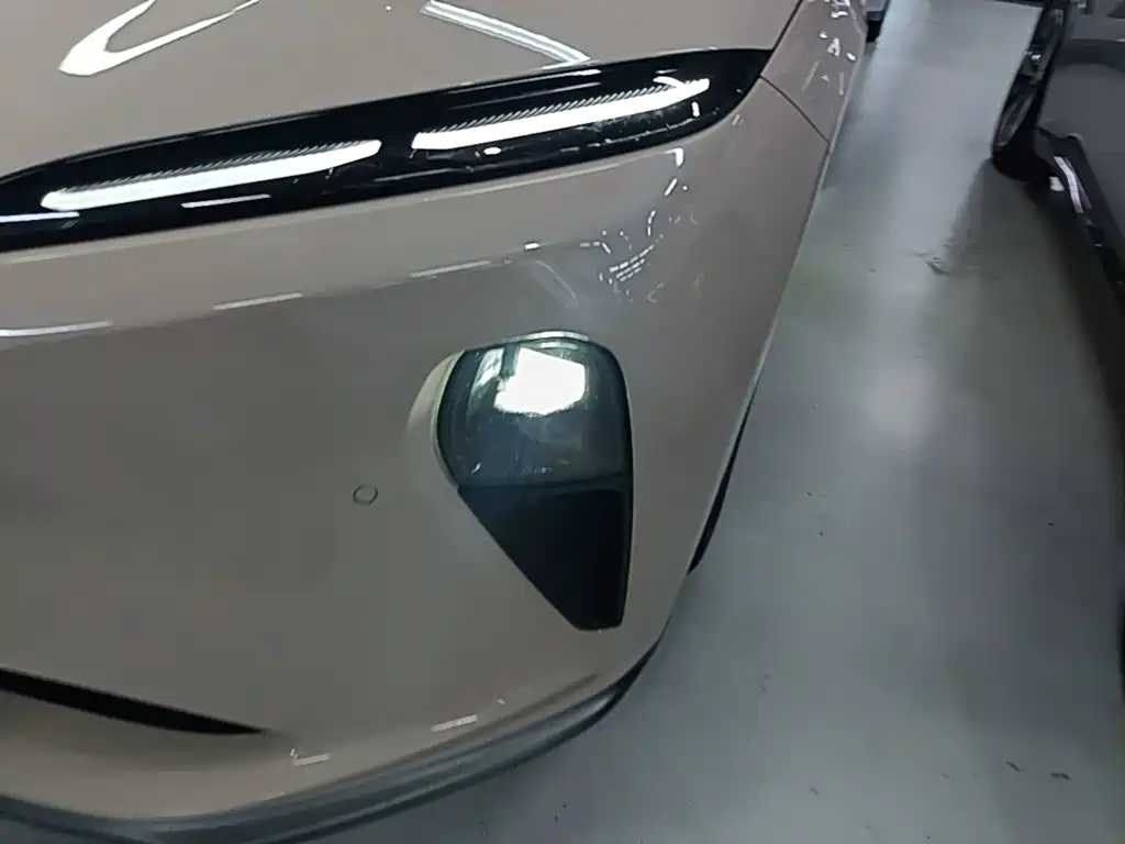 NIO ET5 — миниатюра 24