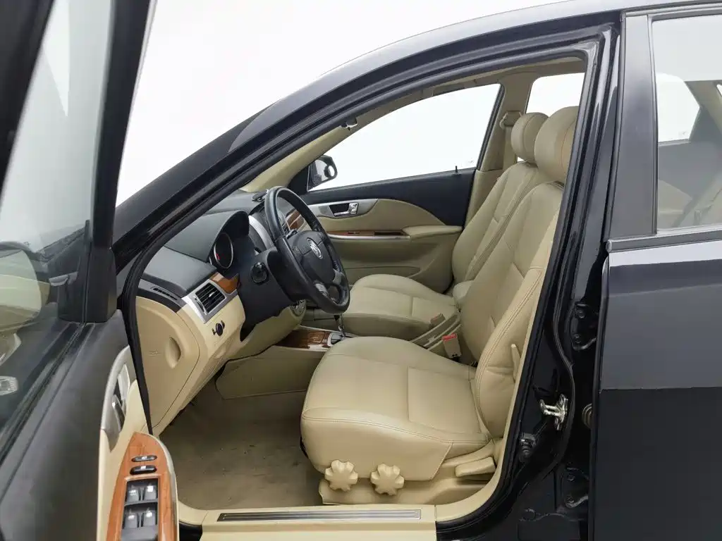 Buick Excelle — миниатюра 10