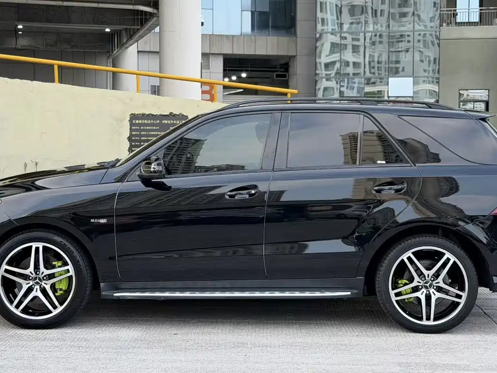 Mercedes-Benz GLE AMG — миниатюра 4