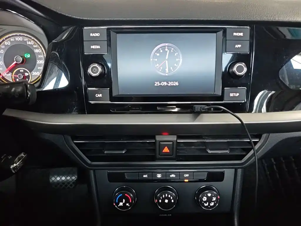Volkswagen Lavida — миниатюра 13