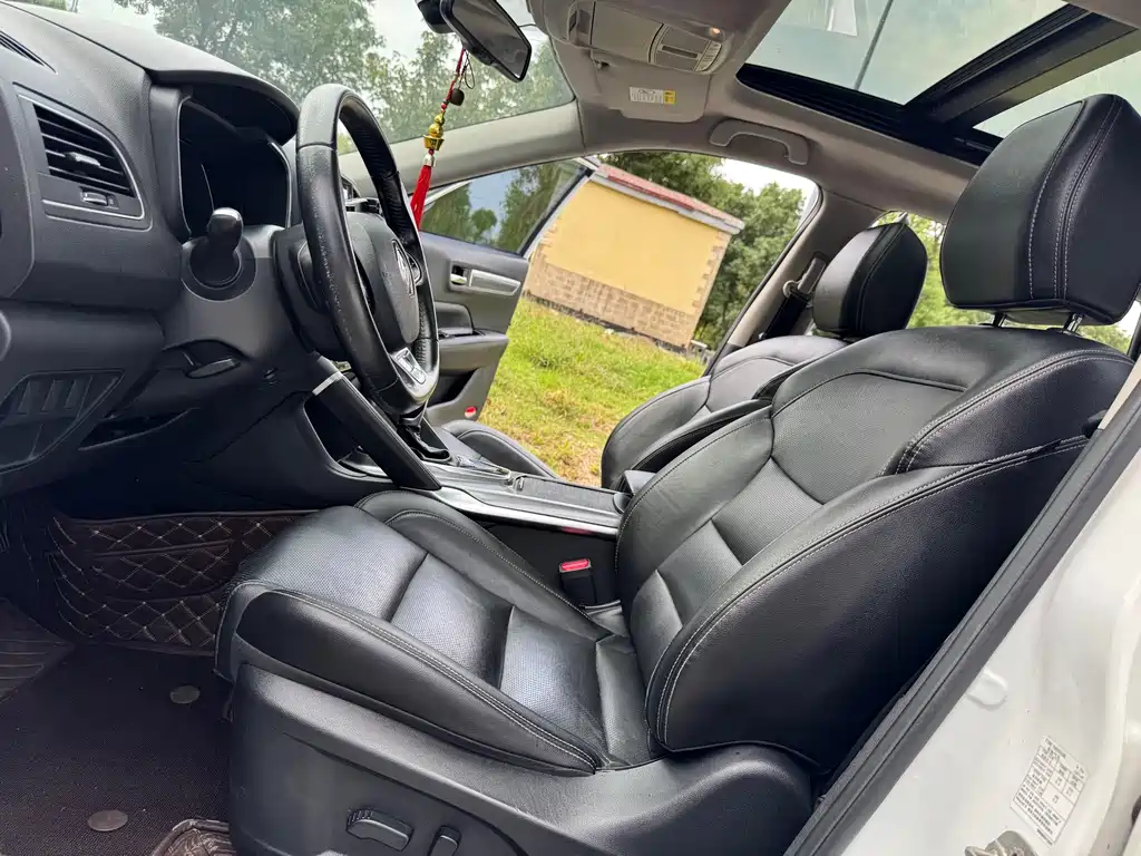 Renault Koleos — миниатюра 7