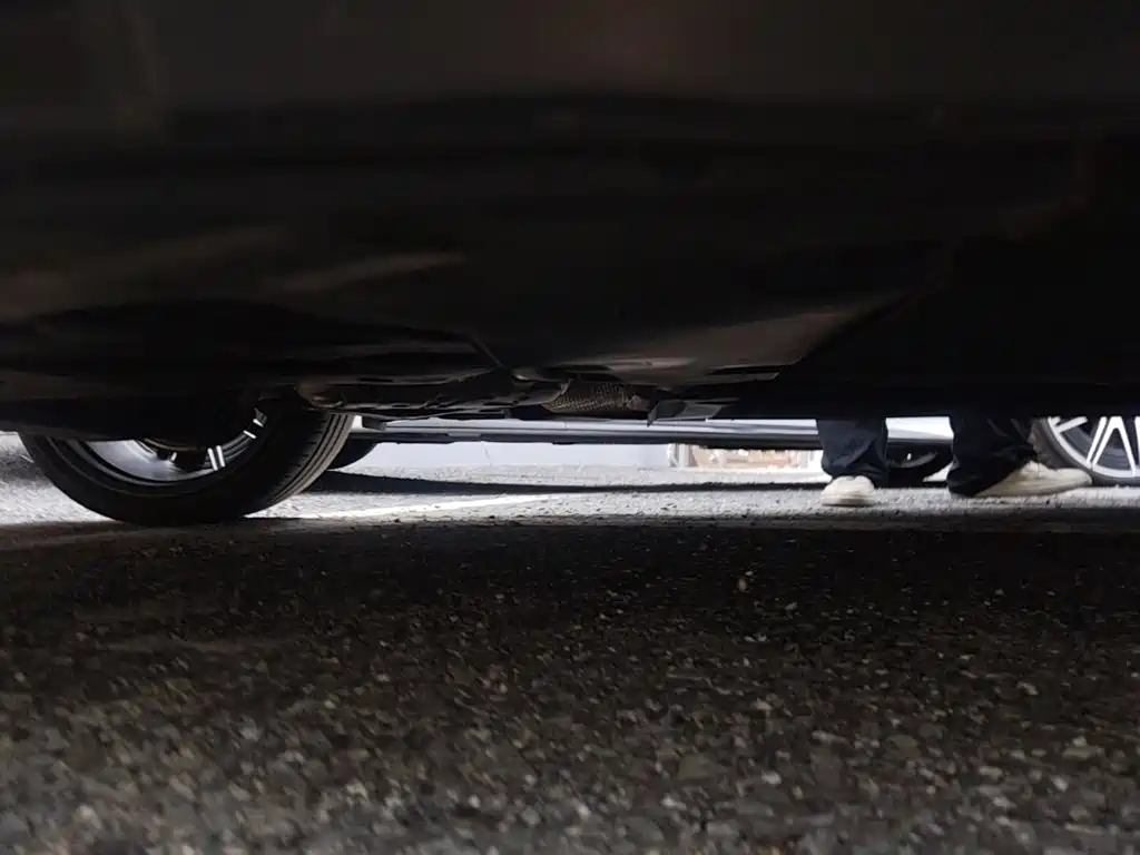 Audi A4L — миниатюра 4