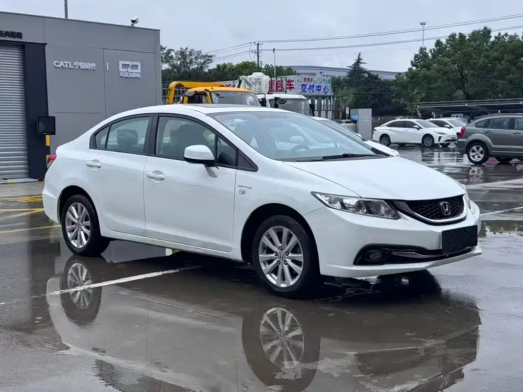 Honda Civic — миниатюра 3