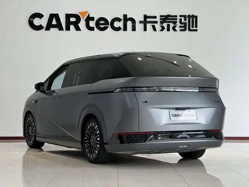 XPeng X9 — миниатюра 21