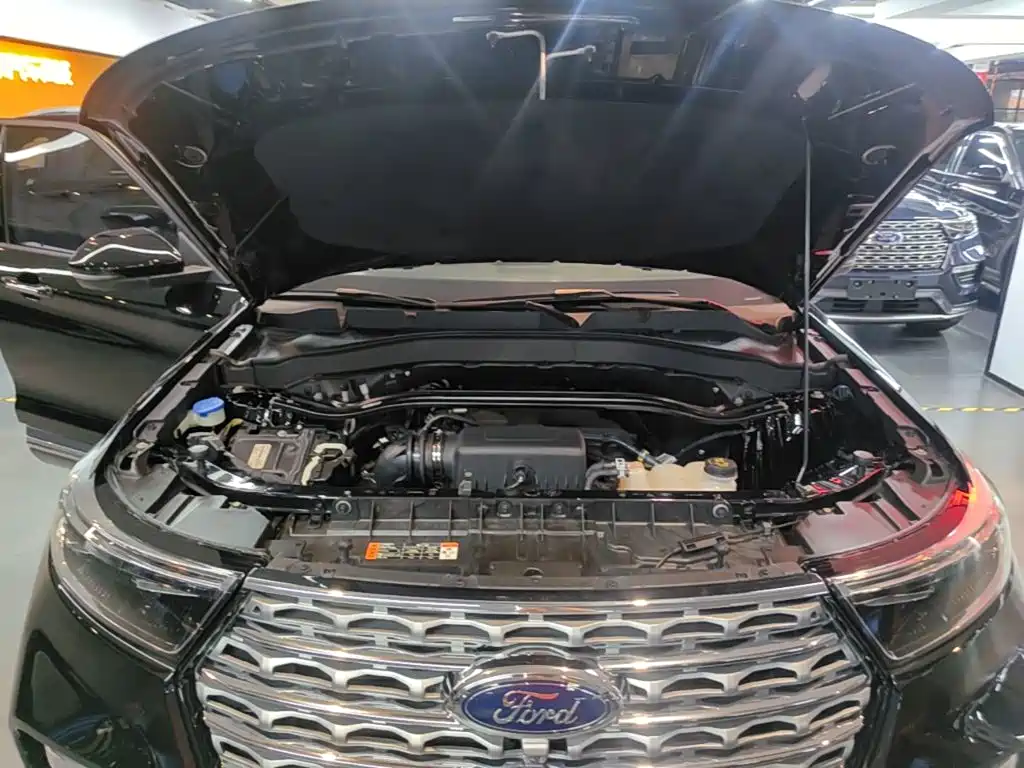 Ford Explorer — миниатюра 20