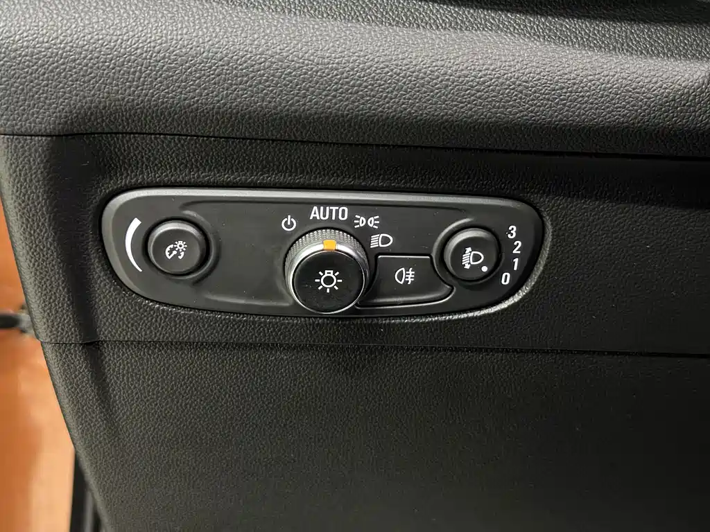 Buick Envision S — миниатюра 28