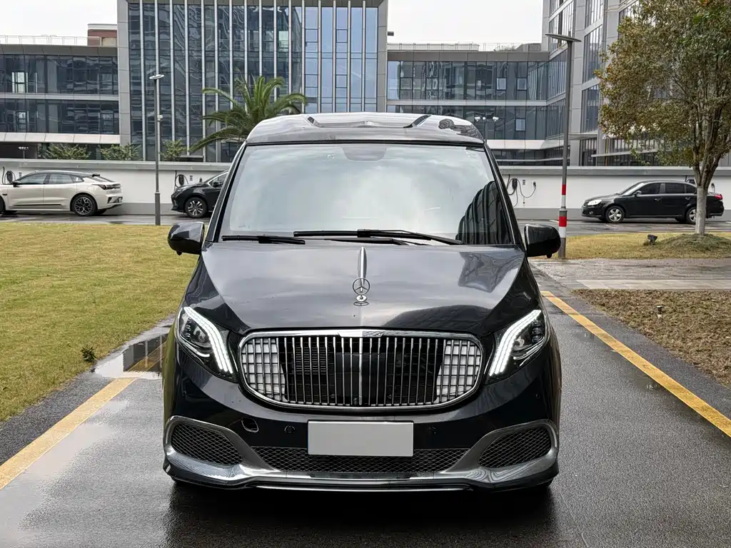 Mercedes-Benz Vito — миниатюра 2