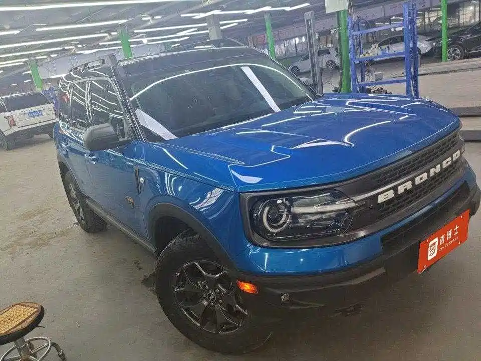 Ford Bronco 2021 2.0T