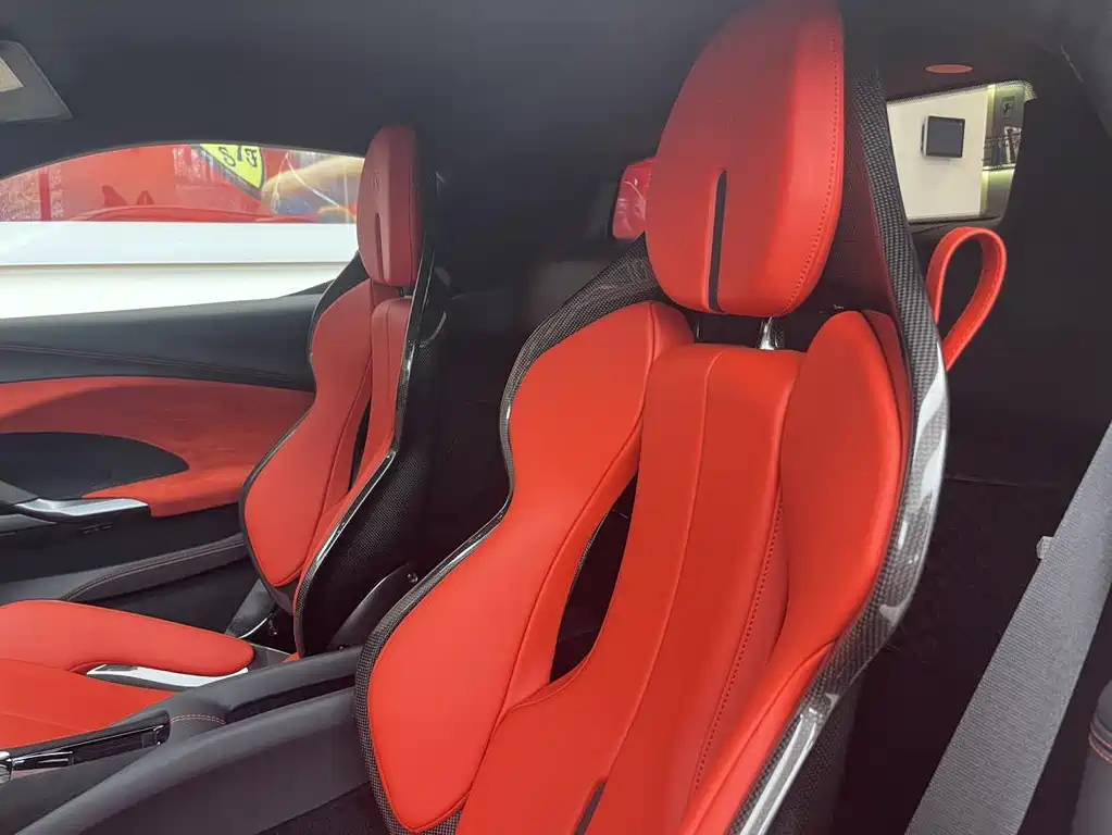Ferrari 296 2021 3.0T V6 GTB