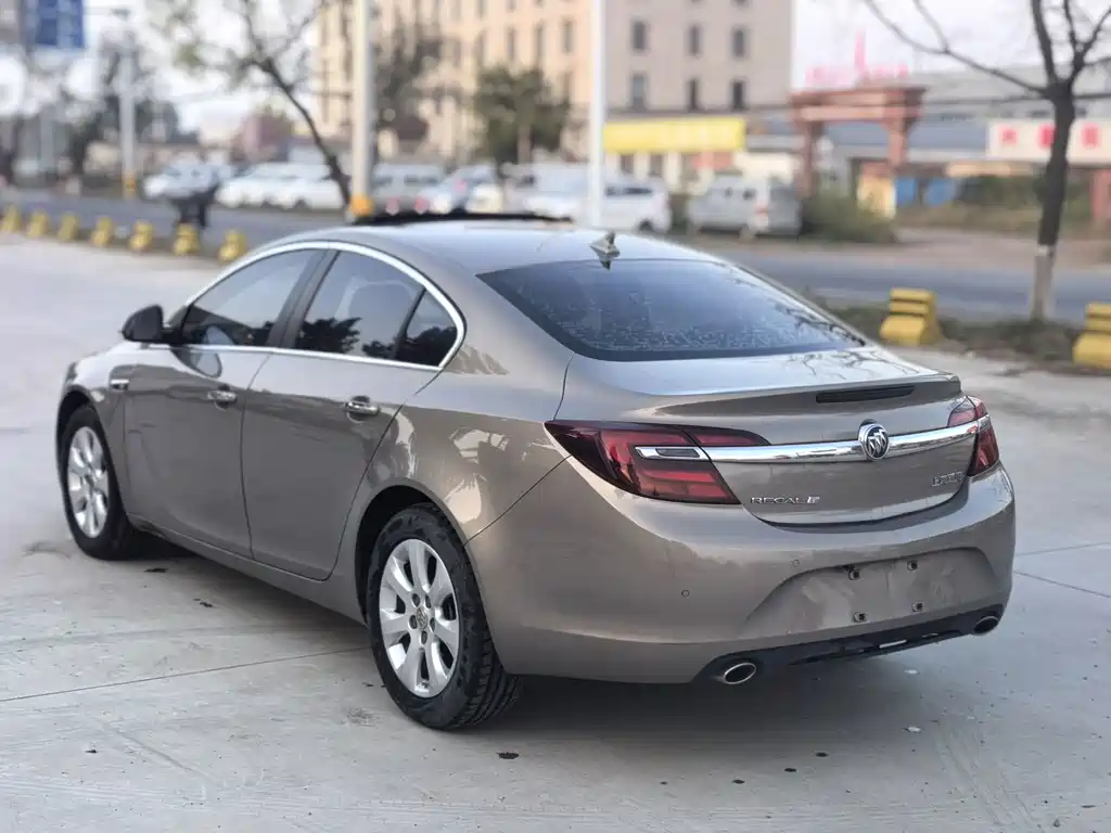 Buick Regal — миниатюра 5