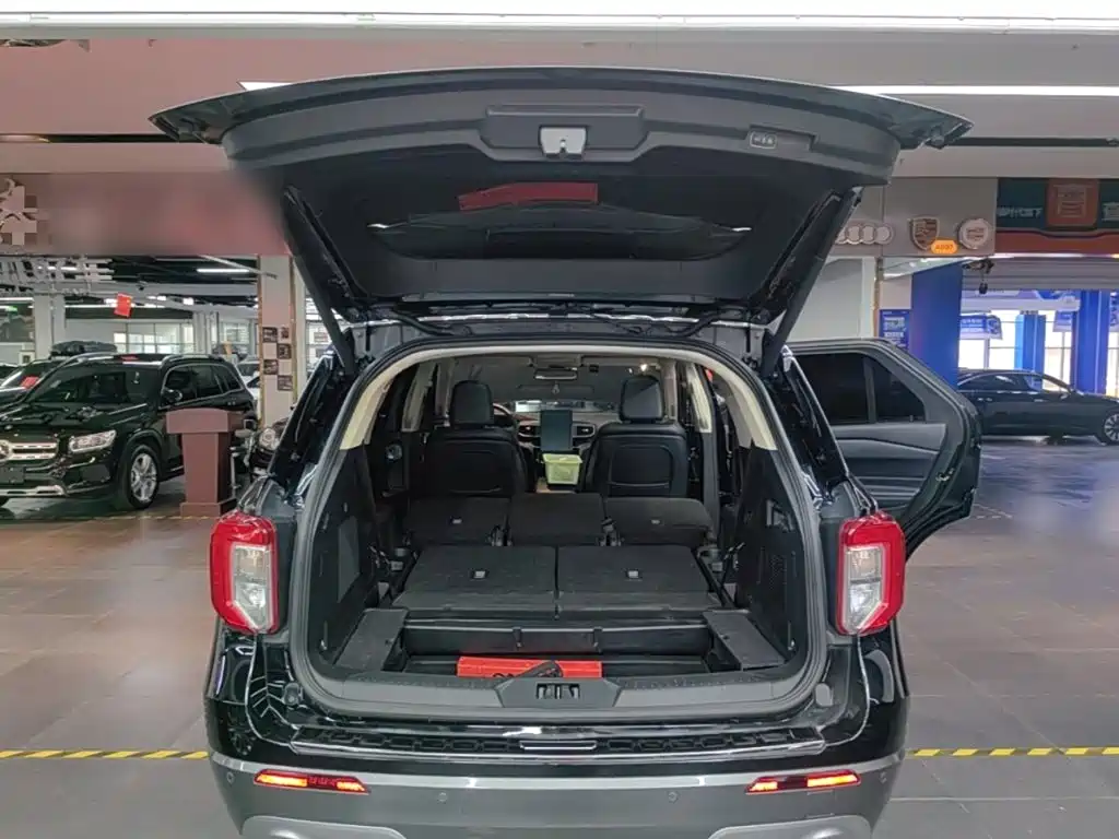 Ford Explorer — миниатюра 19