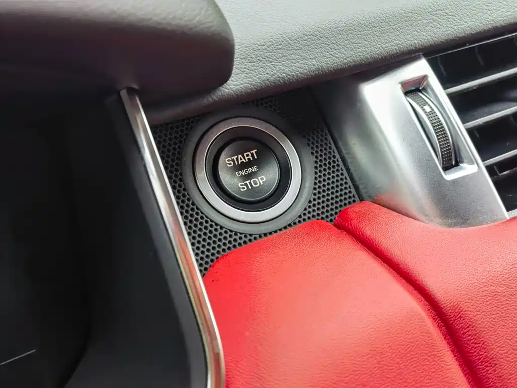 Land Rover Sport — миниатюра 24