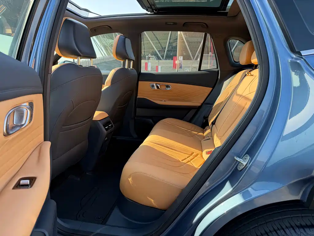 GEELY GALAXY GALAXY STARSHIP 7 EM I