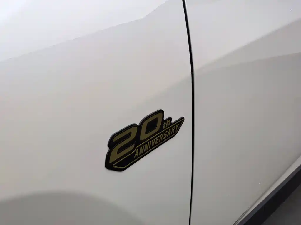 Toyota RAV4 — миниатюра 21