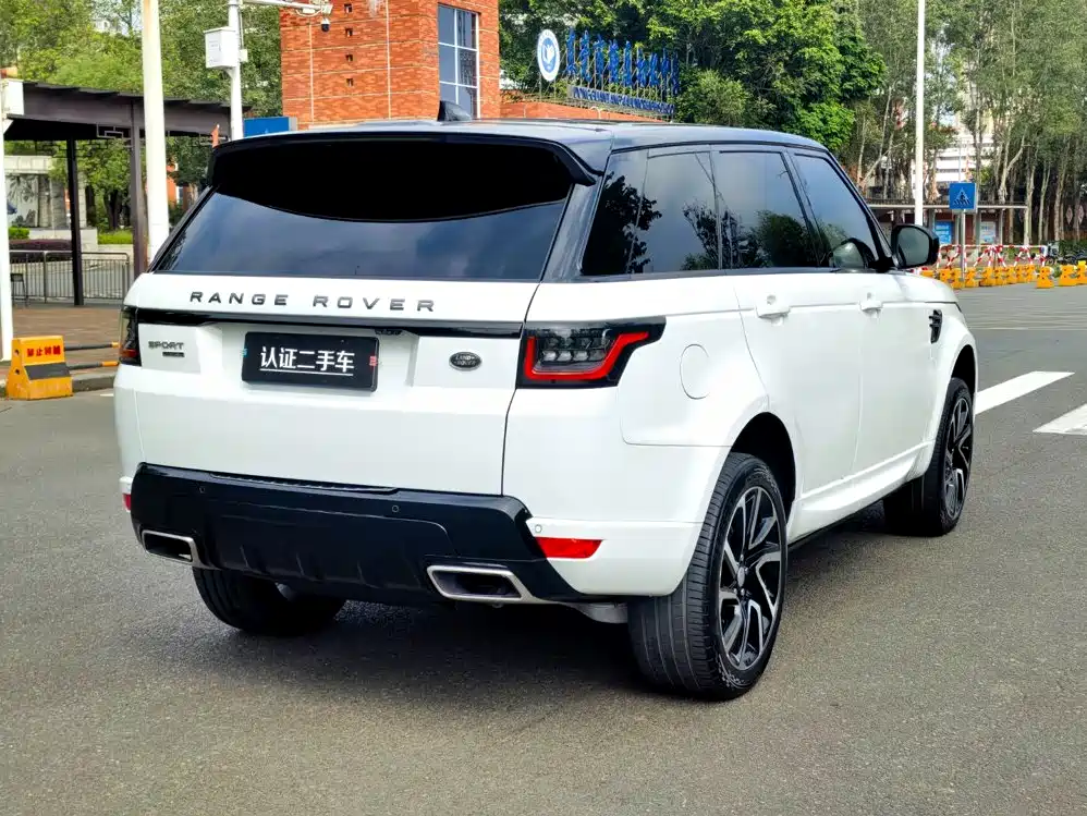 Land Rover Sport — миниатюра 7
