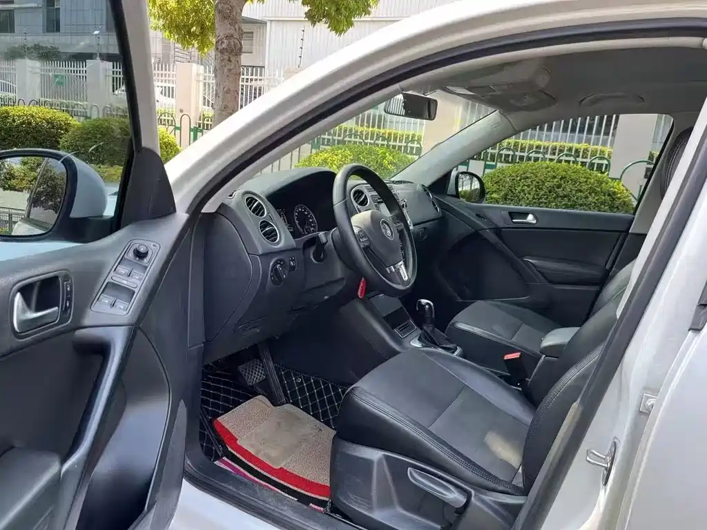 Volkswagen Tiguan — миниатюра 5