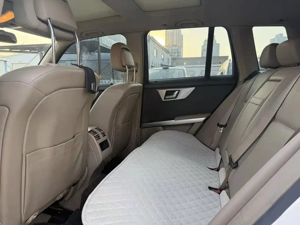 Mercedes-Benz GLK-Class (Import) — миниатюра 6