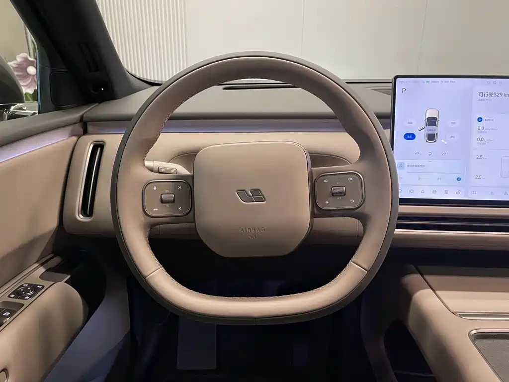 Li Auto Li L9 — миниатюра 14