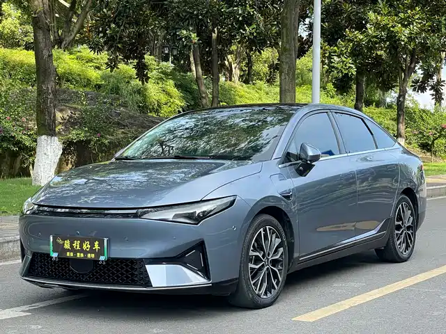 2023 Xpeng P5