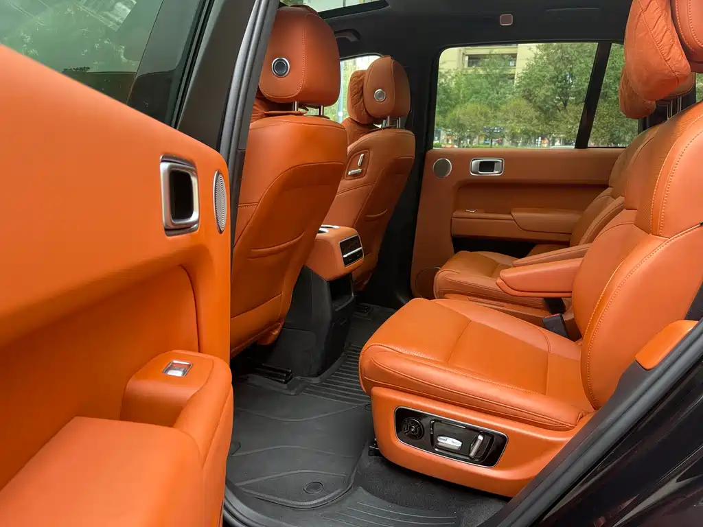 Li Auto Li L8 — миниатюра 8