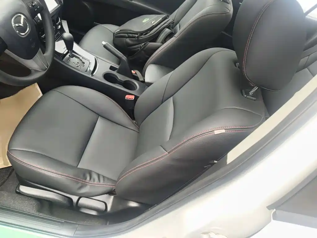 Mazda 3 Xingcheng — миниатюра 15