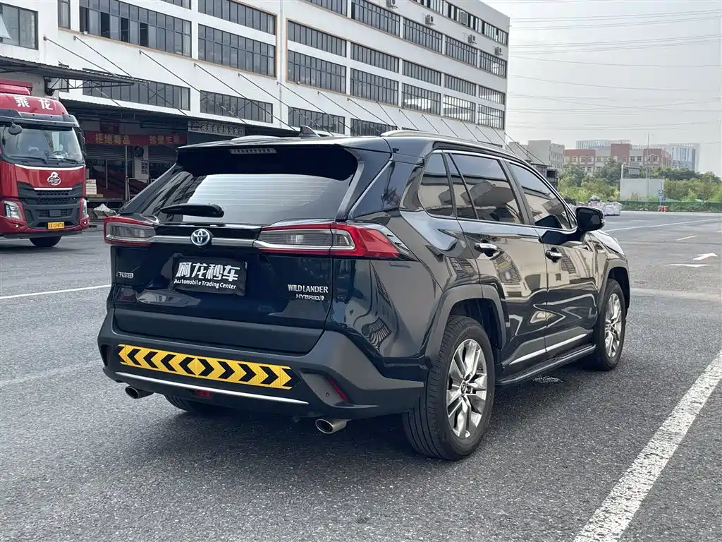 Toyota Wildlander — миниатюра 9
