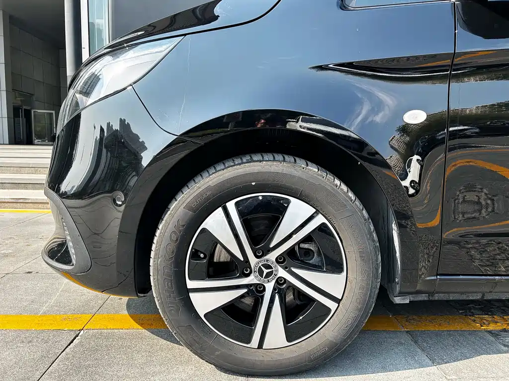 Mercedes-Benz Vito — миниатюра 13
