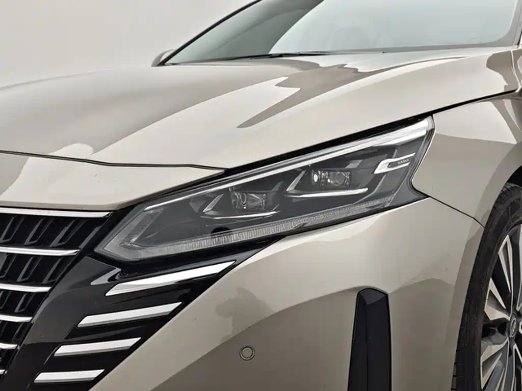 Nissan Teana — миниатюра 14