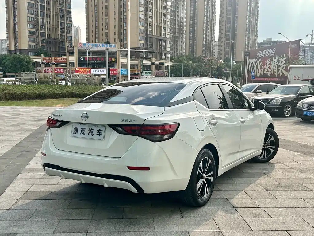 Nissan Sylphy — миниатюра 7