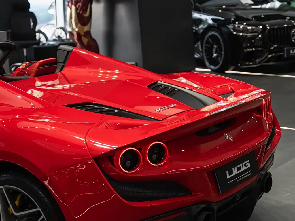 Ferrari F8 — миниатюра 4