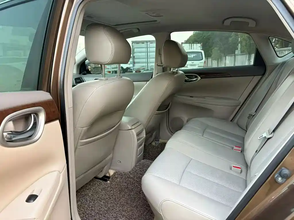 Nissan Sylphy — миниатюра 5
