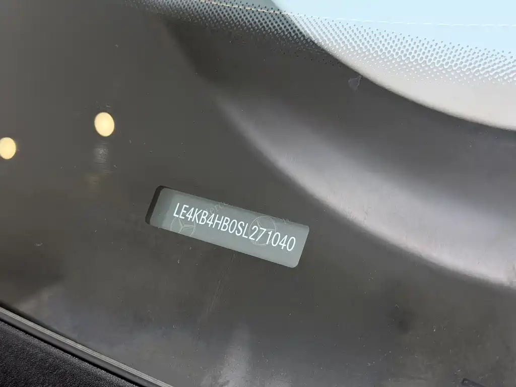 Mercedes-Benz GLC — миниатюра 16