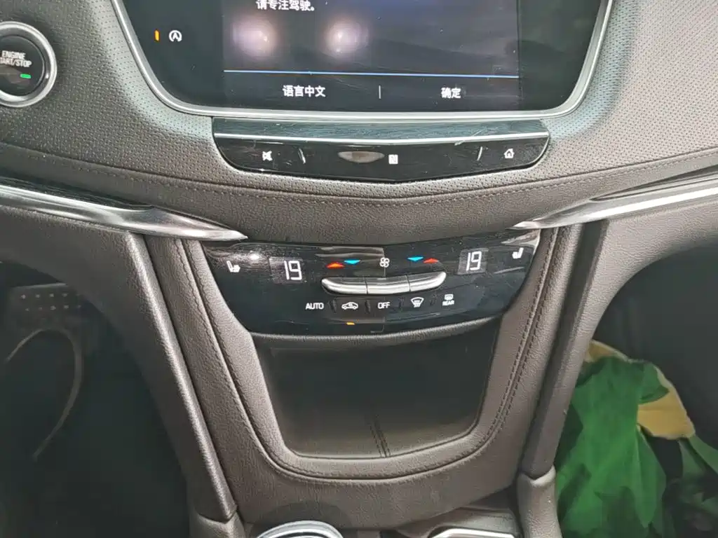Cadillac XT5 — миниатюра 13