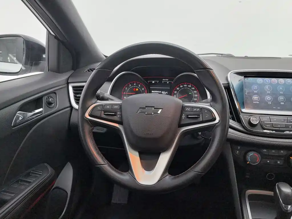 Chevrolet Monza — миниатюра 11