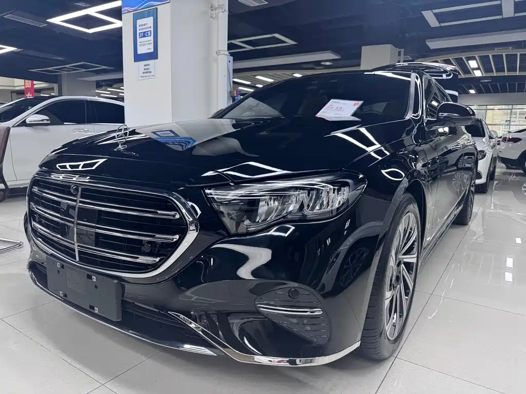 Mercedes-Benz E-Class 2025
