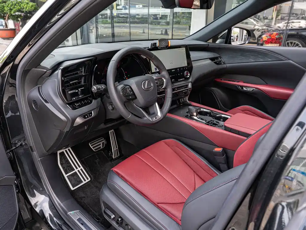Lexus RX — миниатюра 9