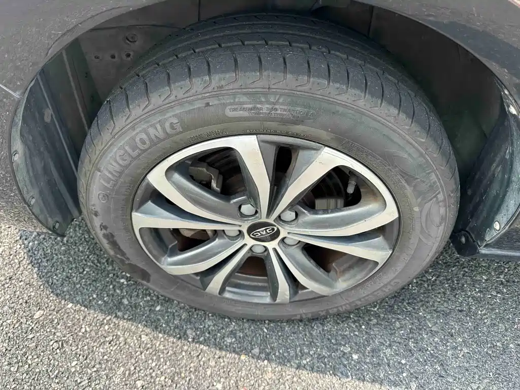 JAC Refine R3 — миниатюра 10