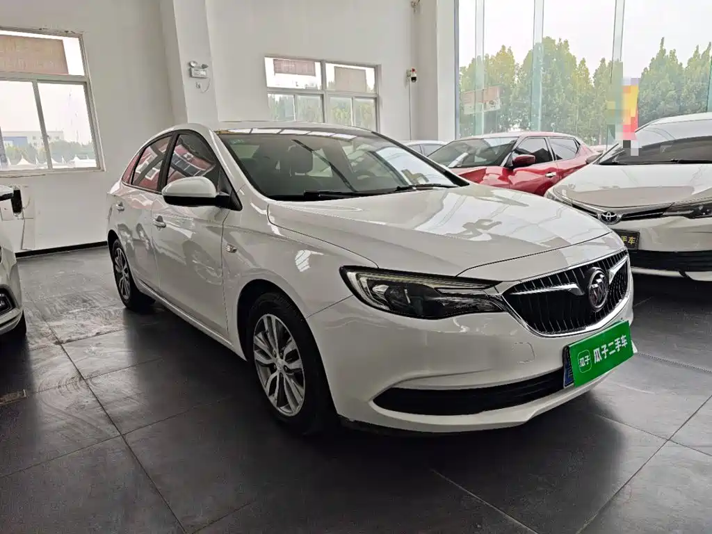 Buick Excelle — миниатюра 4