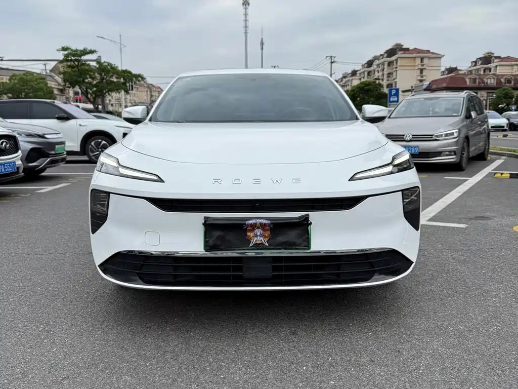 Roewe D6 — миниатюра 2