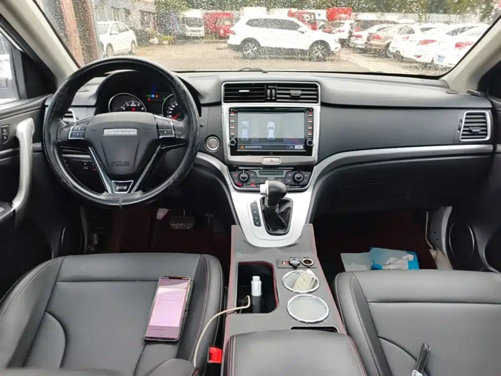 Haval M6 — миниатюра 10