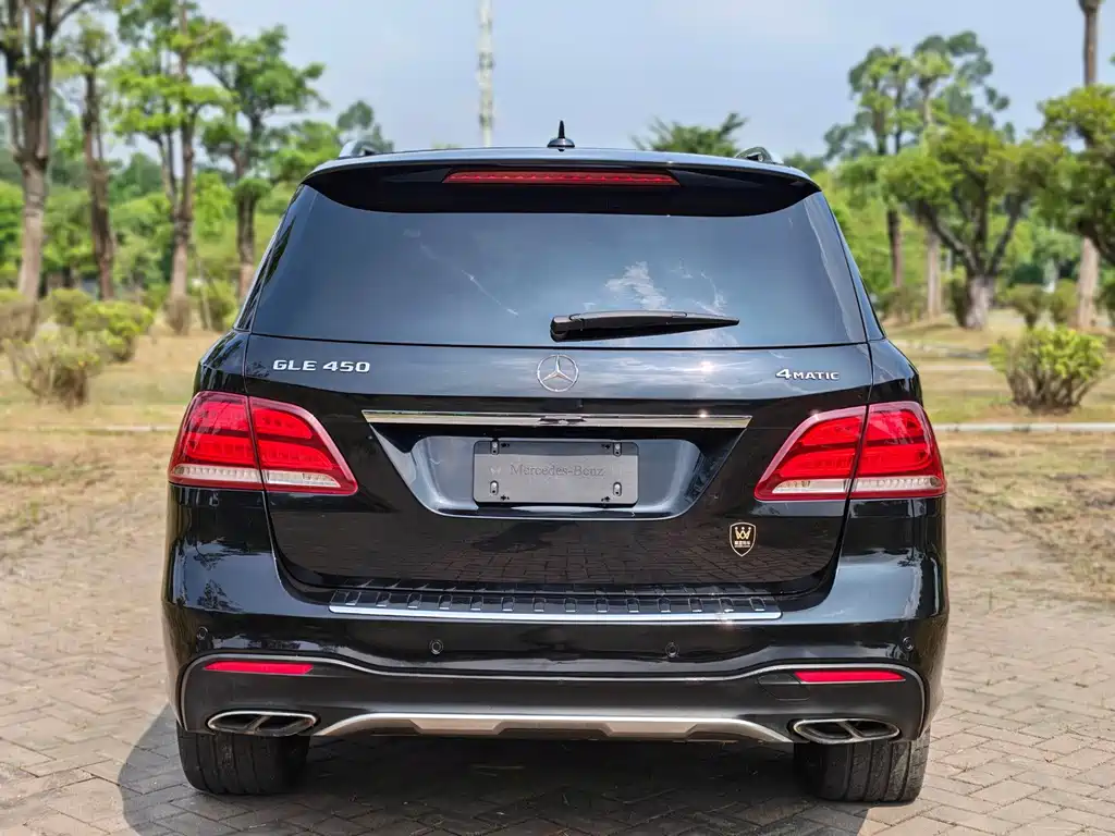 Mercedes-Benz GLE (Import) — миниатюра 5